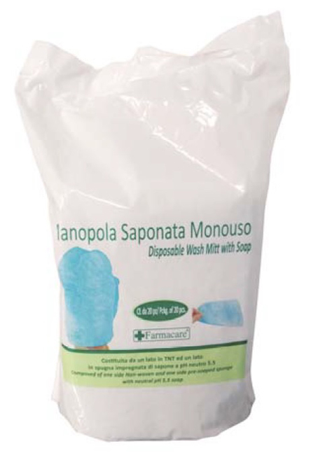 MANOPOLA MONOUSO PER LAVAGGI PARZIALI COMPOSTA DA UNA SPUGNA IN POLIESTERE SAPONATA E DA UN DRAPPO IN TESSUTO NON TESSUTO SENZA RISCIACQUO DETERGENTE A PH ISOCUTANEO - fitfarma.it