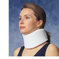 COLLARE CERVICALE IN GOMMAPIUMA DA 6CM TAGLIA SMALL - fitfarma.it