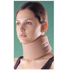 COLLARE CERVICALE OPPO A DENSITA' COMPATTA MISURA MEDIA SUPPORTA LA COLONNA CERVICALE IN POSIZIONE NEUTRALE O ANATOMICA E PROVVEDE AD IMMOBILIZZARLA CHIUSURA IN VELCRO - fitfarma.it